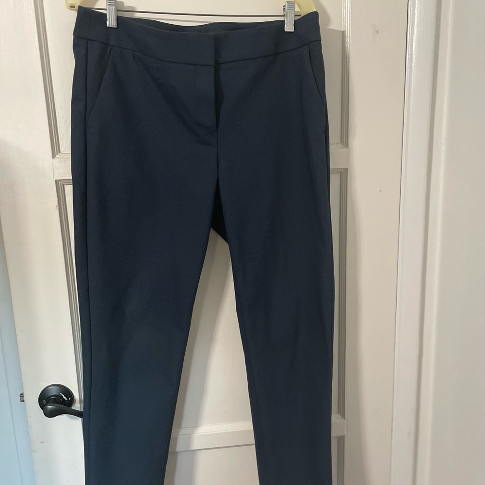 Loft trousers Julie skinny fit Sz 10 Navy Blue stretch with Pockets